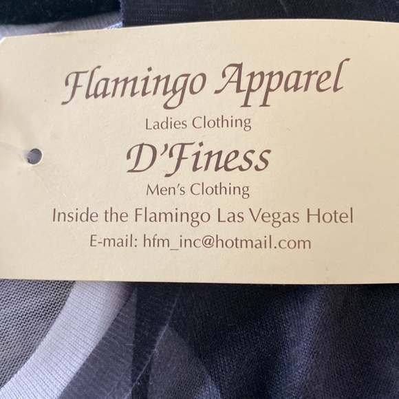 FAUX TUX TEE SIZE L - Picture 8 of 9